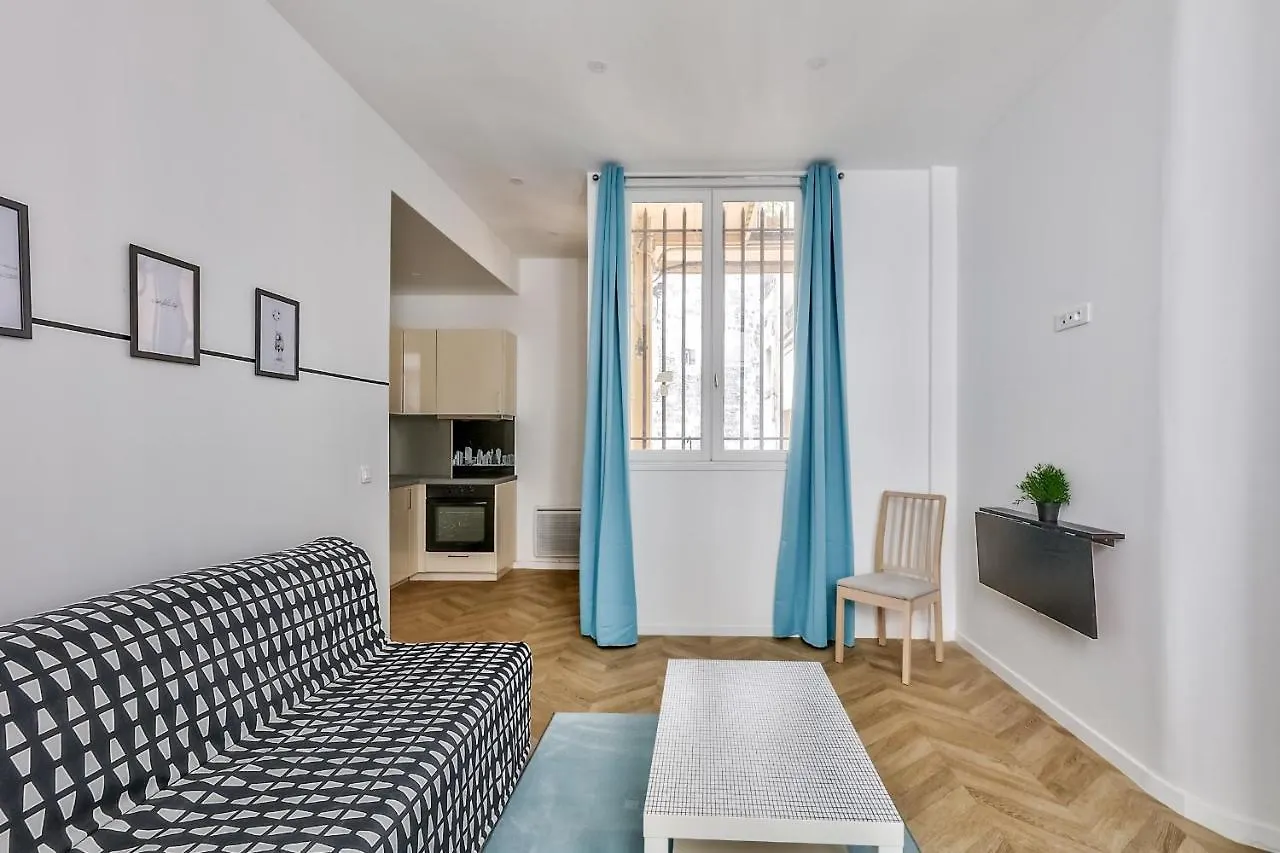 Apartment In Front Of Gare De Lyon Next To Bastille Paryż 0*,